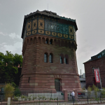 Extérieur du Chateau d'eau converti en musée Vodou ( Image Google Street View )